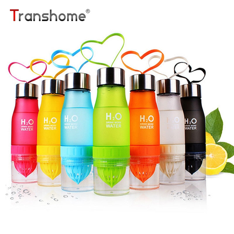 Transhome Creative Fruit Juice Infuser Water Bottle 650ml Plastic Portable Lemon Juice Bottle For Water Sport Drinking Bottle