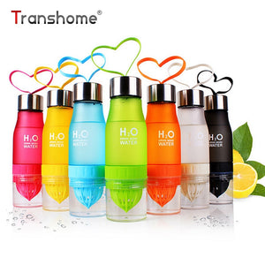 Transhome Creative Fruit Juice Infuser Water Bottle 650ml Plastic Portable Lemon Juice Bottle For Water Sport Drinking Bottle